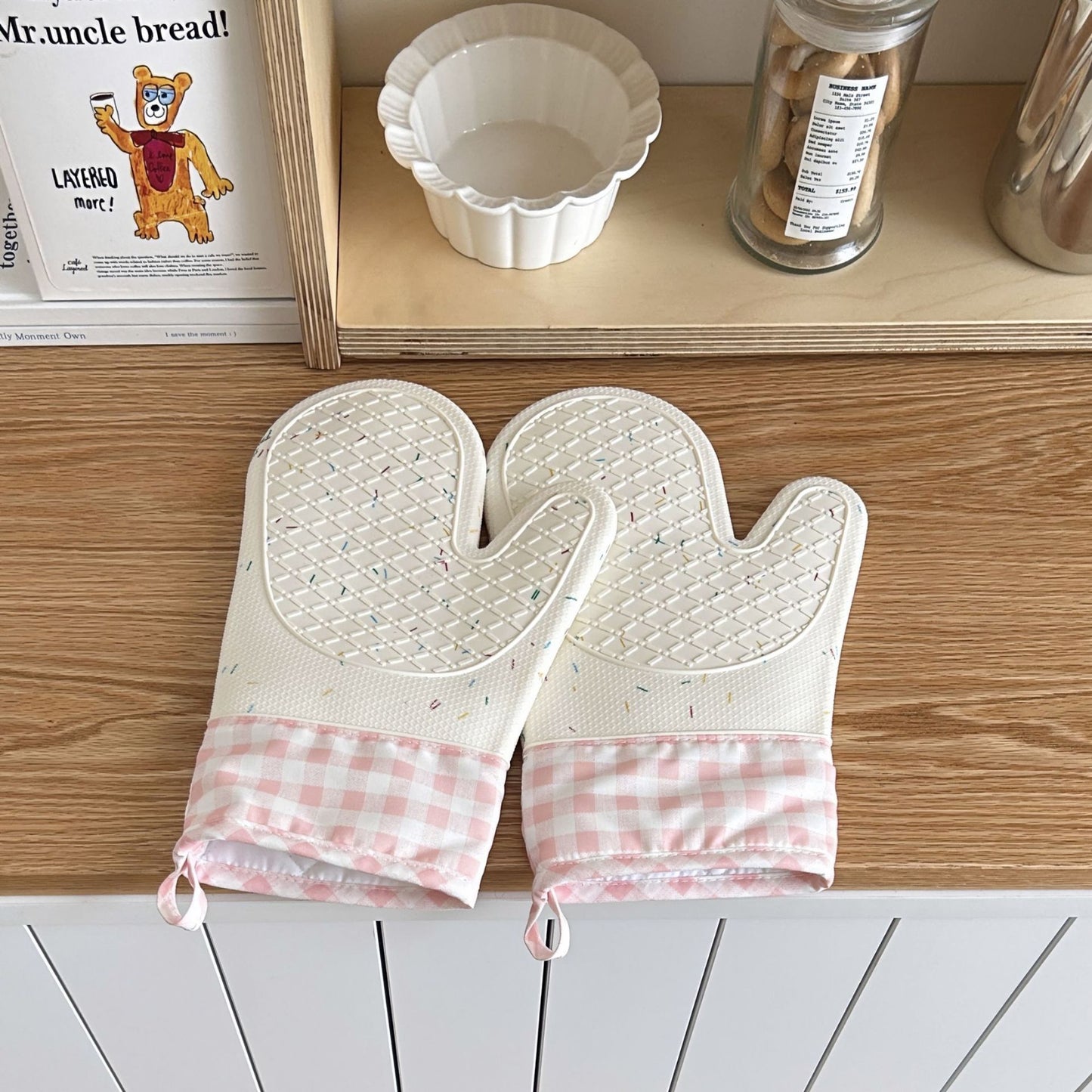 pink silicone oven mitts