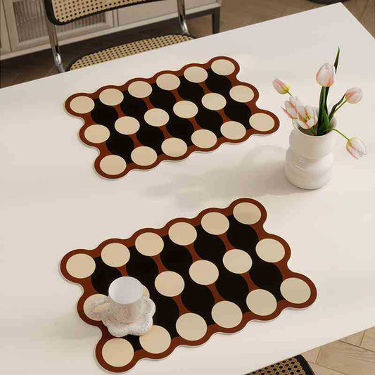 Retro heat-proof and heat-insulating mat for dinner plates